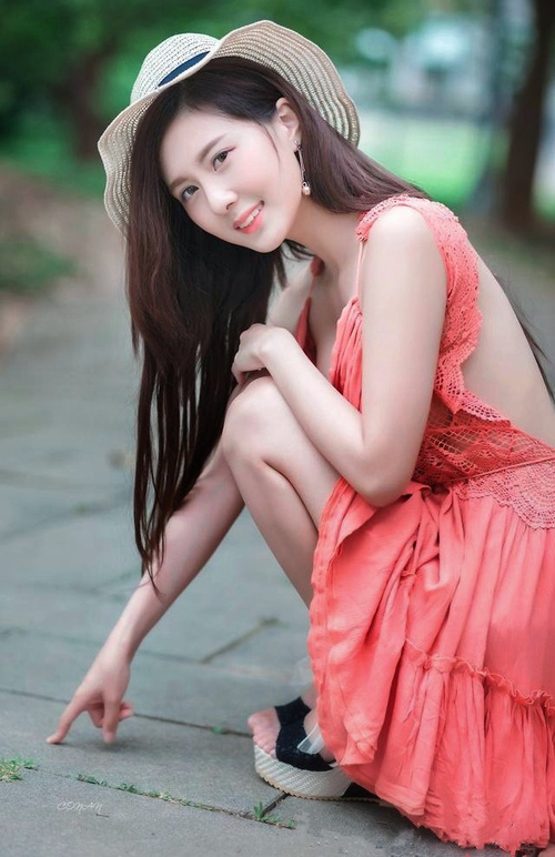 九游娱乐app-巴萨以技术优势统治比赛中轴线，巴萨顶级中场