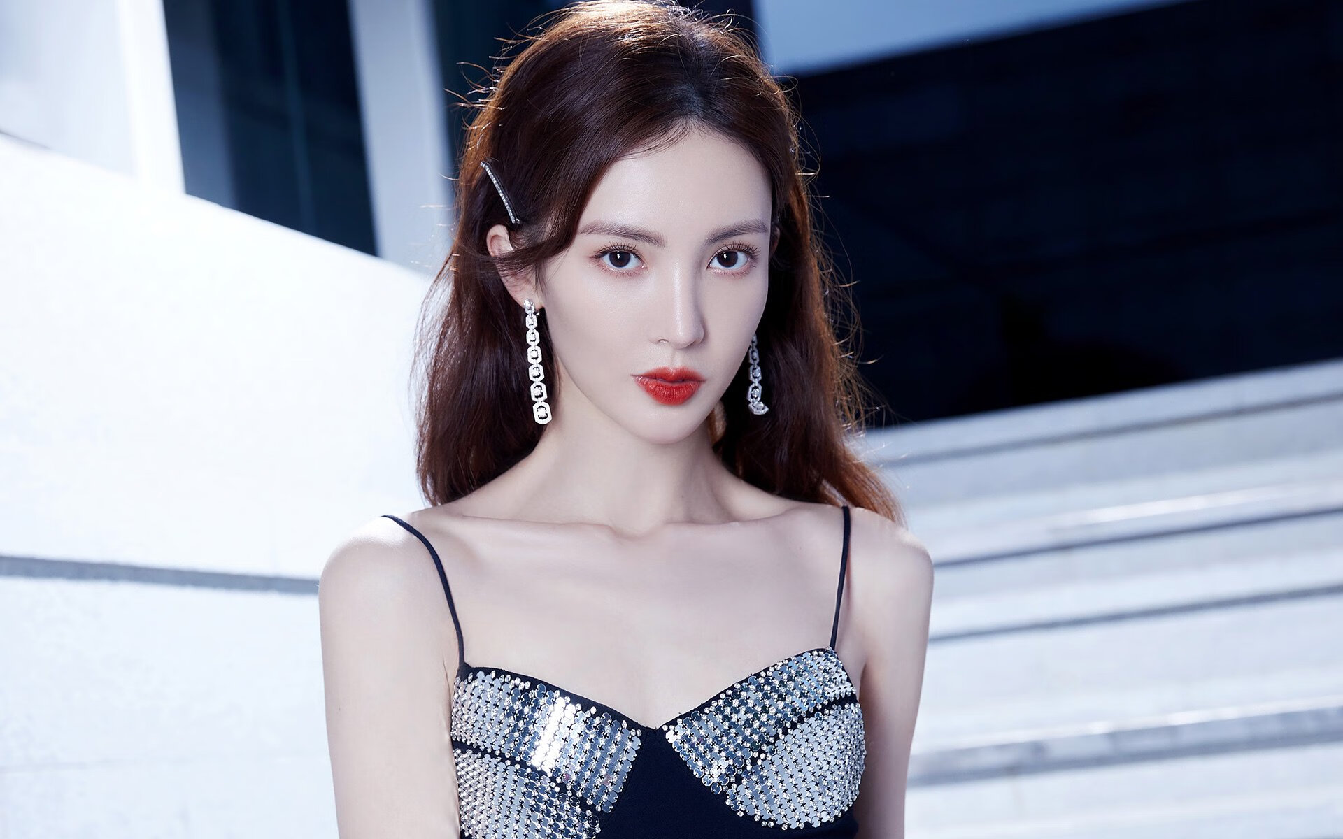 九游官网入口注册-欧洲杯变阵奇迹：战术创新引爆现场！，欧洲欧洲杯